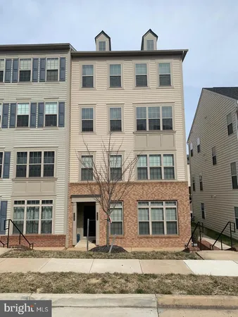 $3,000 | 3705 Chippendale Circle, Woodbridge, VA 22193