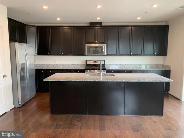 $3,000 | 3705 Chippendale Circle, Woodbridge, VA 22193