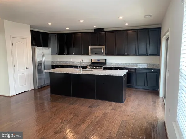 $3,000 | 3705 Chippendale Circle, Woodbridge, VA 22193