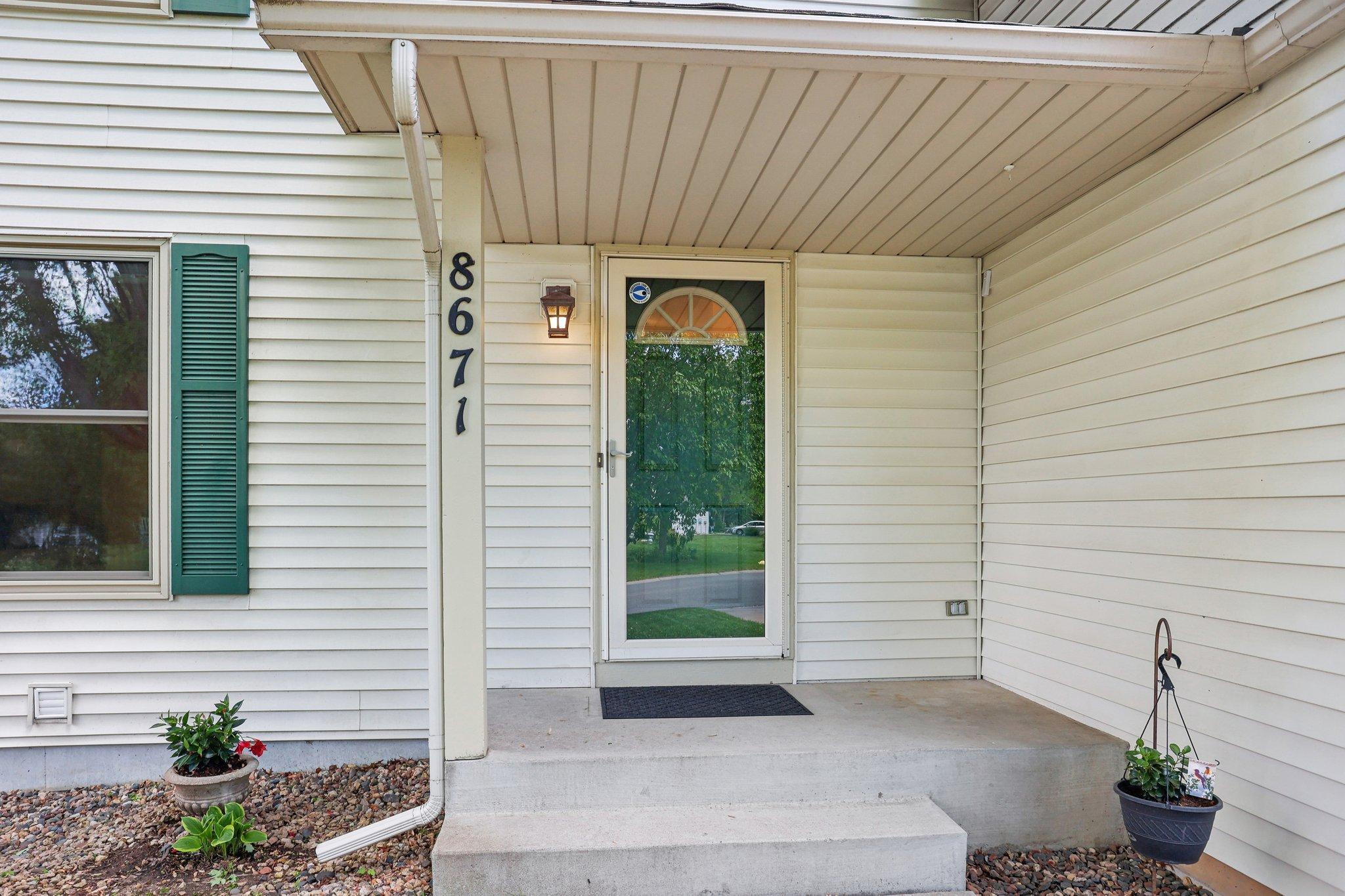 8671 Pheasant Run Road Woodbury, MN 55125 - Photo 4 of 50 Gallery Image 4