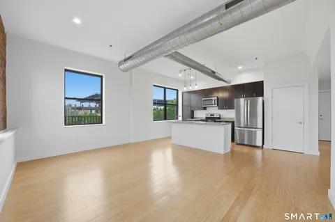 $279,000 | 881 Lafayette Boulevard, Unit 5H, Bridgeport, CT 06604
