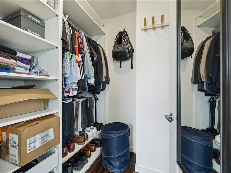 5925 Almeda Road, Unit 11901 Houston, TX 77004 - Photo 9 of 36 Designed with organization in mind, the generous walk-in closet features custom shelving, ample hanging space, and room for an extensive wardrobe.
