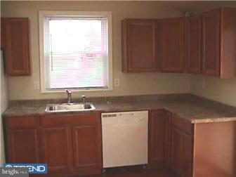 614 Butler Street Riverside, NJ 08075 - Photo 8 of 12 Kitchen