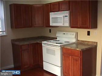 614 Butler Street Riverside, NJ 08075 - Photo 10 of 12 Kitchen