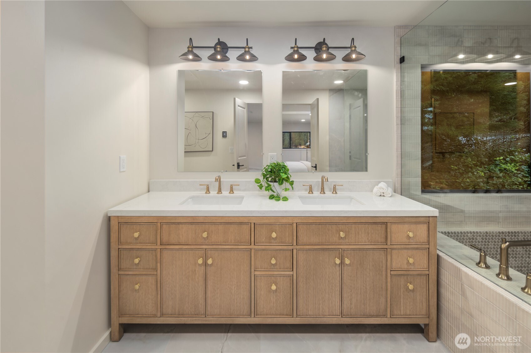 1311 Southwest Lake Roesiger Road Snohomish, WA 98290 - Photo 19 of 34