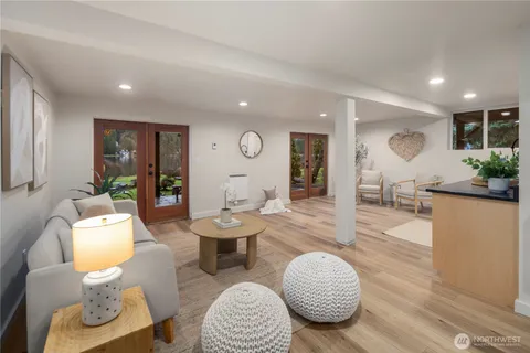 $1,299,980 | 1311 Southwest Lake Roesiger Road, Snohomish, WA 98290
