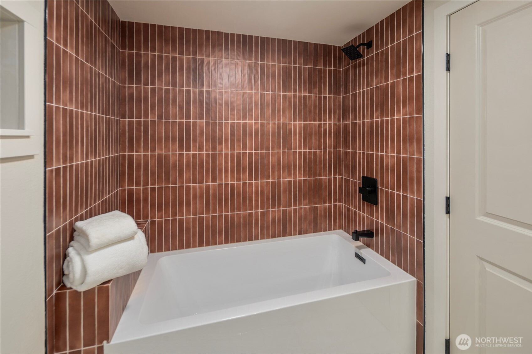 1311 Southwest Lake Roesiger Road Snohomish, WA 98290 - Photo 23 of 34