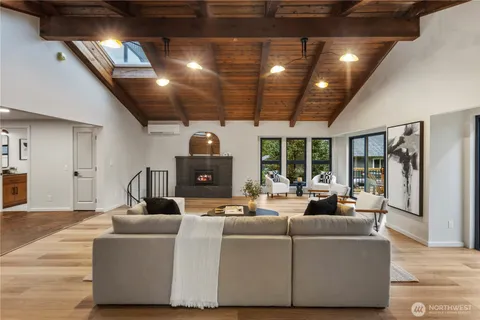 $1,399,000 | 1311 Southwest Lake Roesiger Road, Snohomish, WA 98290