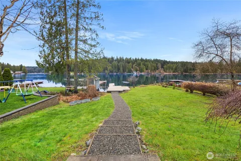 $1,399,000 | 1311 Southwest Lake Roesiger Road, Snohomish, WA 98290