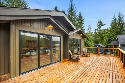 $1,399,000 | 1311 Southwest Lake Roesiger Road, Snohomish, WA 98290