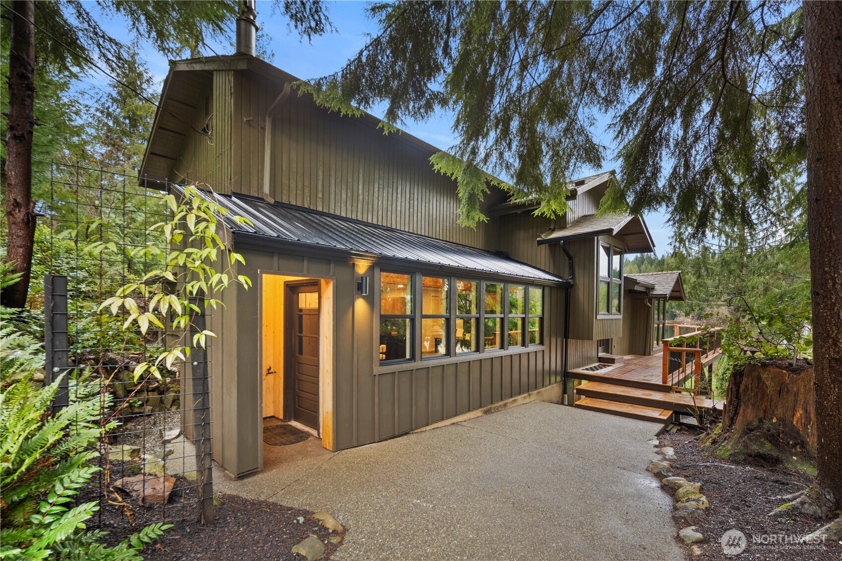 1311 Southwest Lake Roesiger Road Snohomish, WA 98290 - Photo 9 of 34