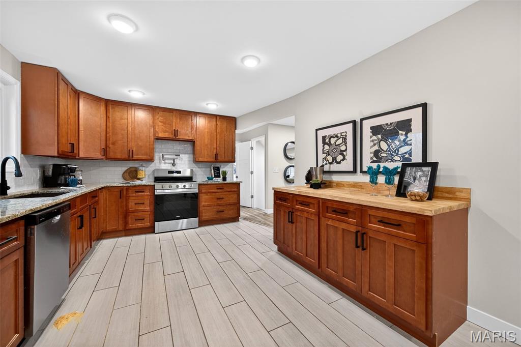 3208 High Ridge Heights High Ridge, MO 63049 - Photo 12 of 34