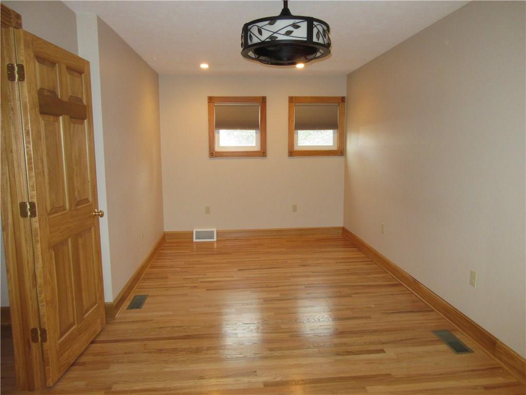 149 Mowry Road Monaca, PA 15061 - Photo 9 of 22 Gallery Image 9