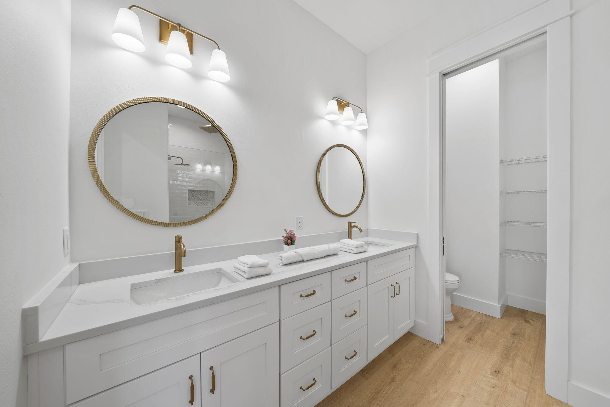 89 Sand Dollar Court Santa Rosa Beach, FL 32459 - Photo 36 of 89 Second Floor Front Facing Bedroom