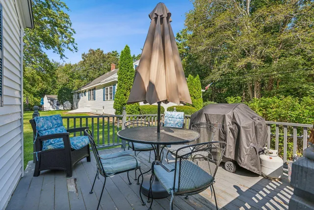$995,000 | 7 Cappy's Lane, York, ME 03909