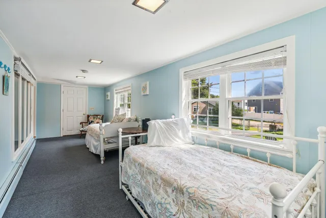 $995,000 | 7 Cappy's Lane, York, ME 03909