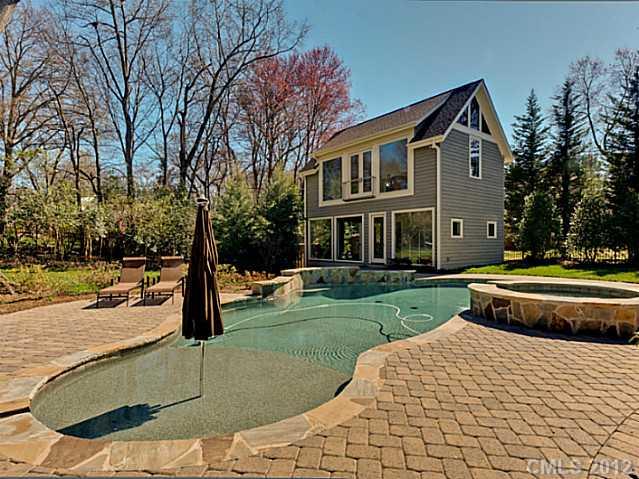 3419 Foxcroft Road Charlotte, NC 28211 - Photo 14 of 16