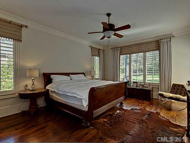 3419 Foxcroft Road Charlotte, NC 28211 - Photo 9 of 16