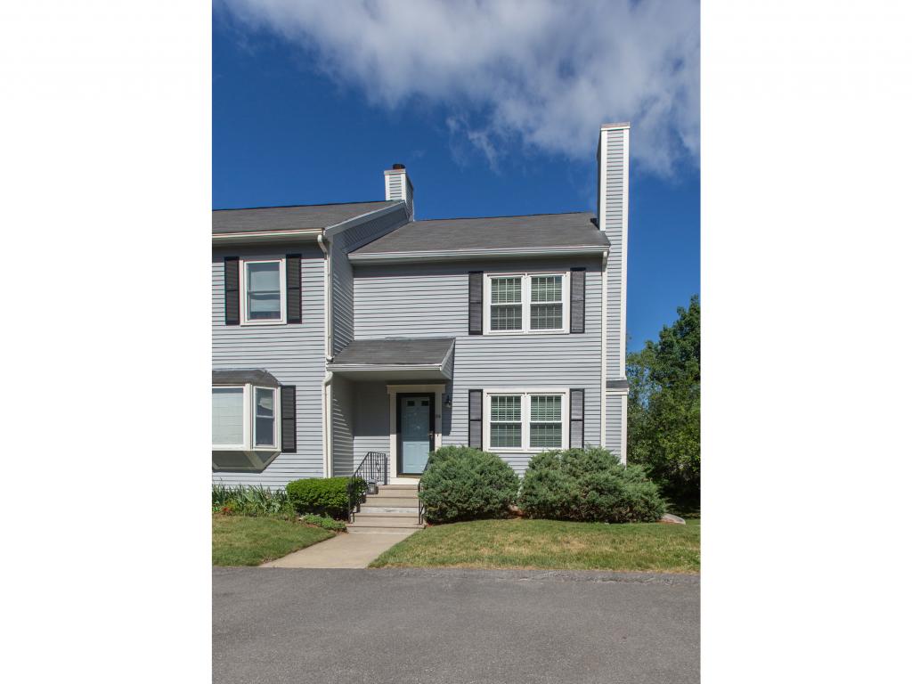 29 Shoal Creek Road Hudson, NH 03051 - Photo 1 of 22 Gallery Image 1