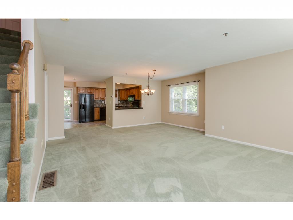 29 Shoal Creek Road Hudson, NH 03051 - Photo 4 of 22 Gallery Image 4