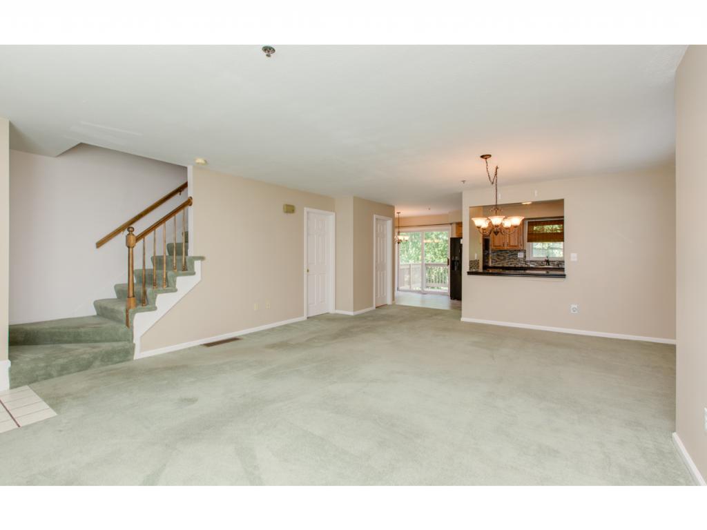 29 Shoal Creek Road Hudson, NH 03051 - Photo 6 of 22 Gallery Image 6