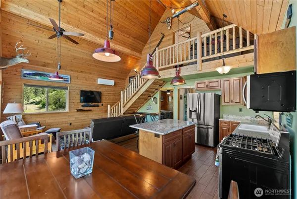 $500,000 | 58 Alkali Cutoff Road, Riverside, WA 98849