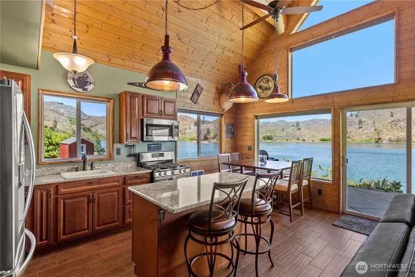 $500,000 | 58 Alkali Cutoff Road, Riverside, WA 98849