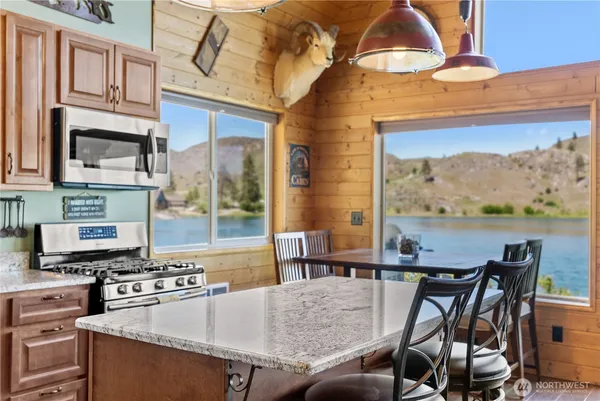 $500,000 | 58 Alkali Cutoff Road, Riverside, WA 98849