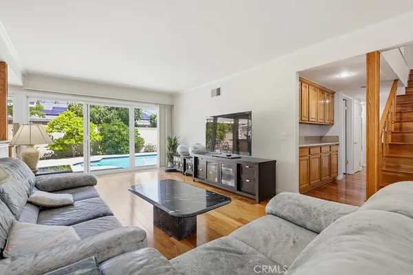 $1,370,000 | 4171 Paseo De Plata, Cypress, CA 90630