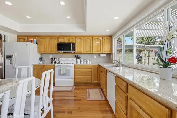 $1,370,000 | 4171 Paseo De Plata, Cypress, CA 90630