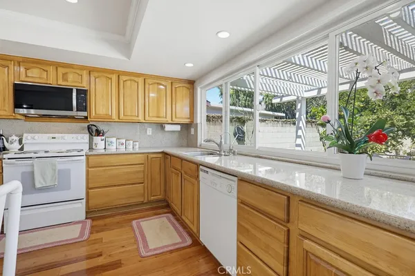 $1,370,000 | 4171 Paseo De Plata, Cypress, CA 90630