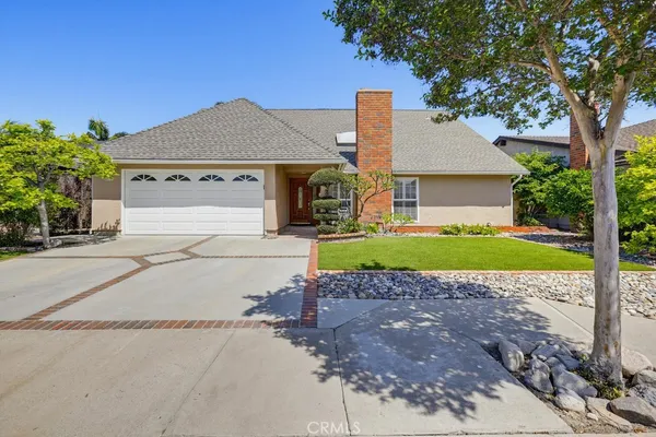 $1,370,000 | 4171 Paseo De Plata, Cypress, CA 90630