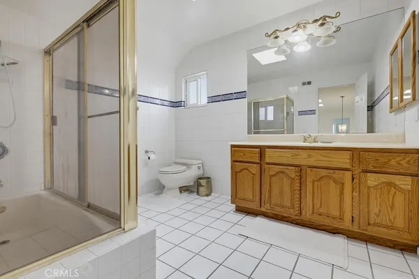 $1,370,000 | 4171 Paseo De Plata, Cypress, CA 90630