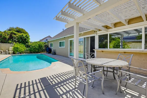 $1,370,000 | 4171 Paseo De Plata, Cypress, CA 90630