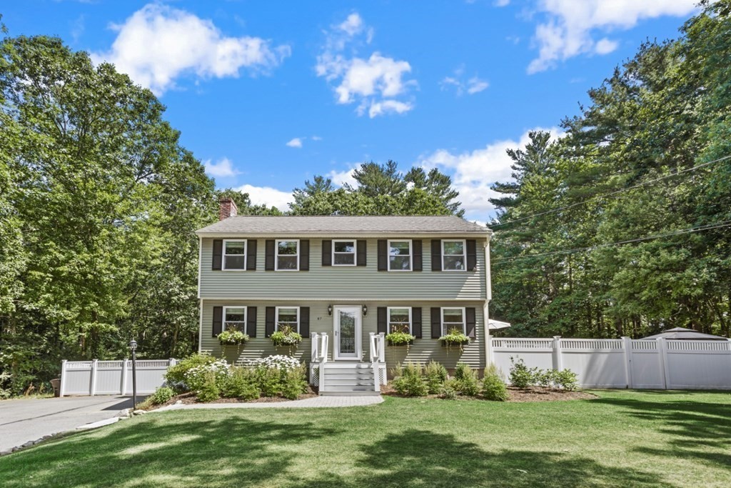 87 Ipswich Road Boxford, MA 01921 - Photo 1 of 42