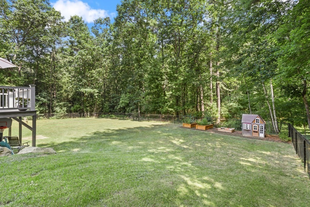 87 Ipswich Road Boxford, MA 01921 - Photo 38 of 42