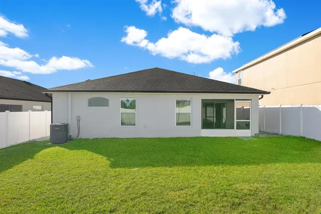 $2,300 | 693 Persian Drive, Haines City, FL 33844
