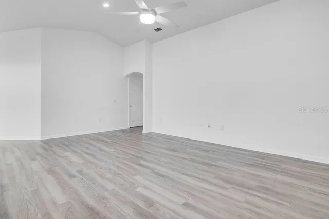 $2,300 | 693 Persian Drive, Haines City, FL 33844