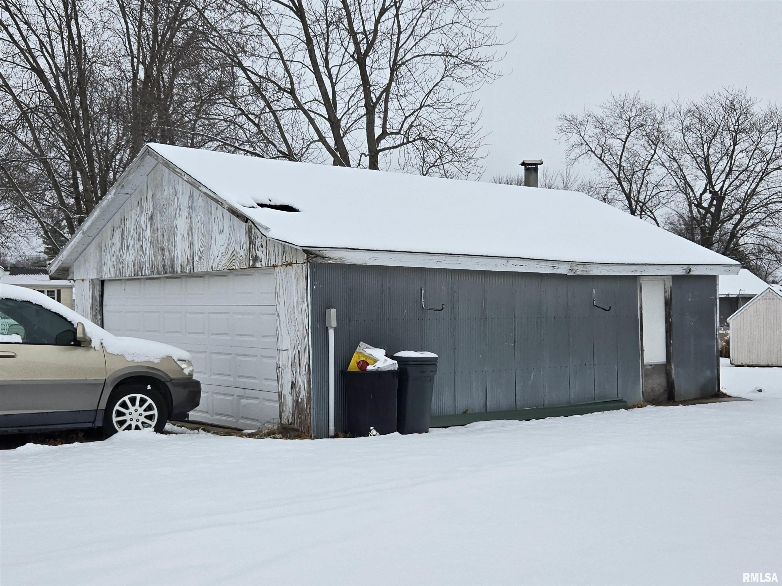 111 East Chestnut Street Mount Sterling, IL 62353 - Photo 8 of 8