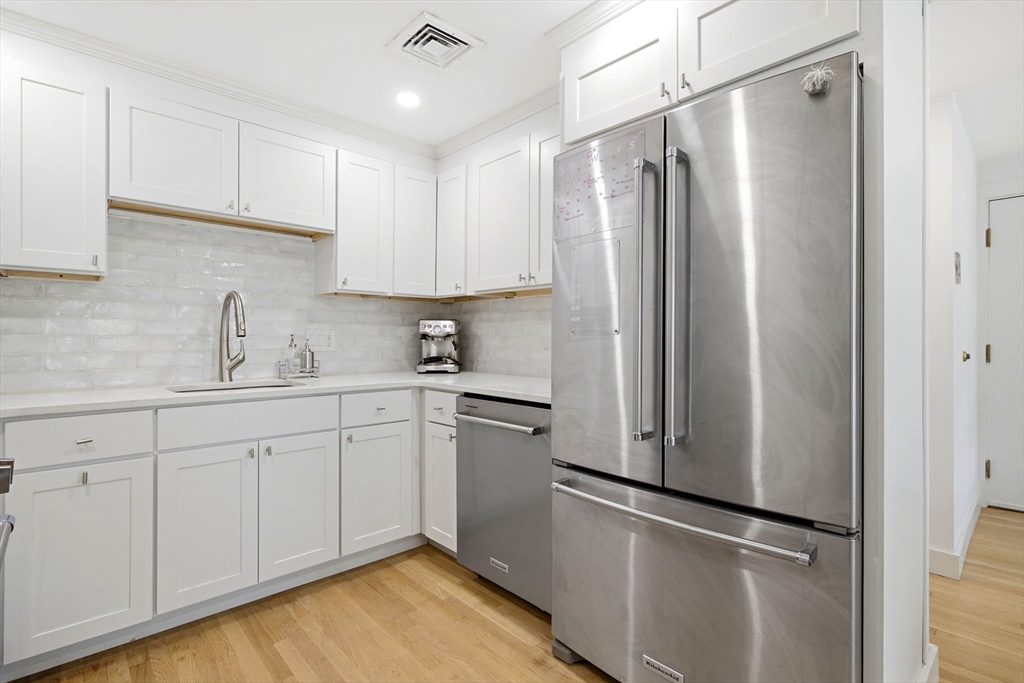 100 Main Street, Unit 2 Boston, MA 02129 - Photo 10 of 23