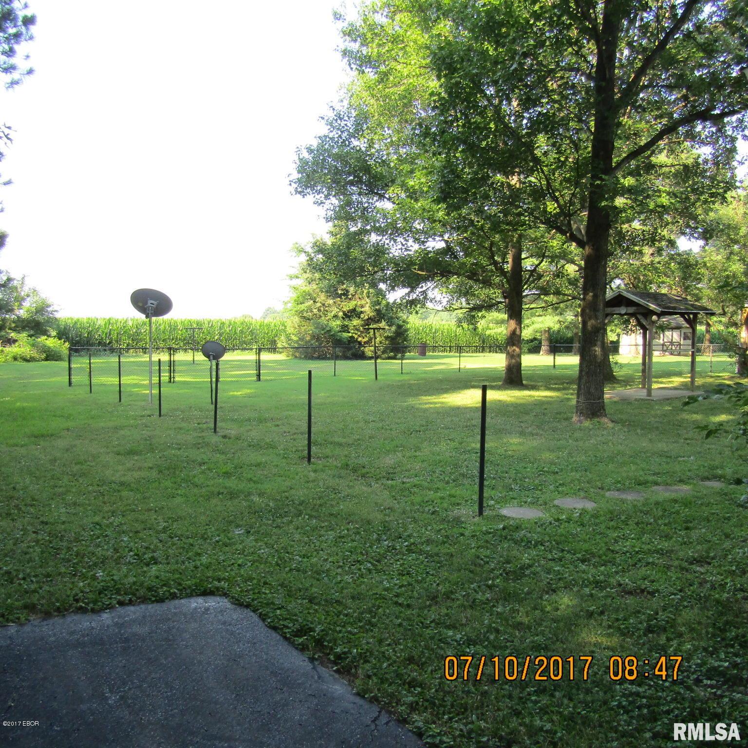 70 Church Street Raleigh, IL 62977 - Photo 12 of 13 Gallery Image 12