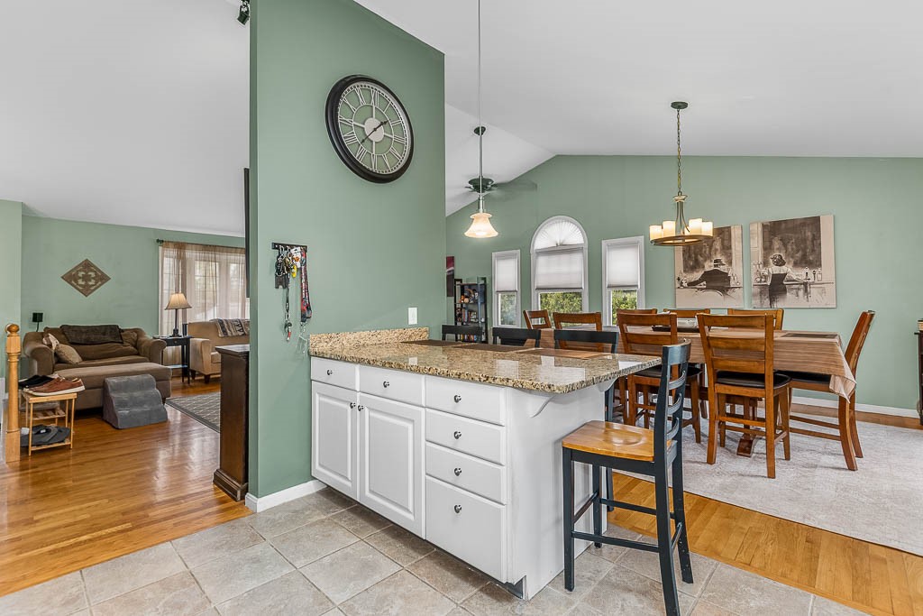 23 Detroit Avenue Warren, RI 02885 - Photo 10 of 43