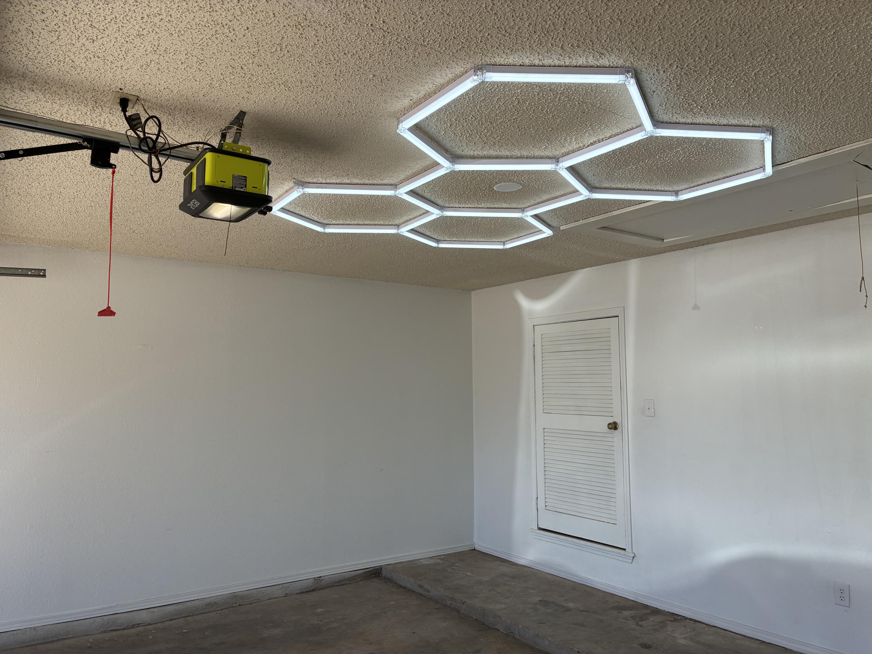 4904 64th Street Lubbock, TX 79414 - Photo 37 of 49 Garage Lighting