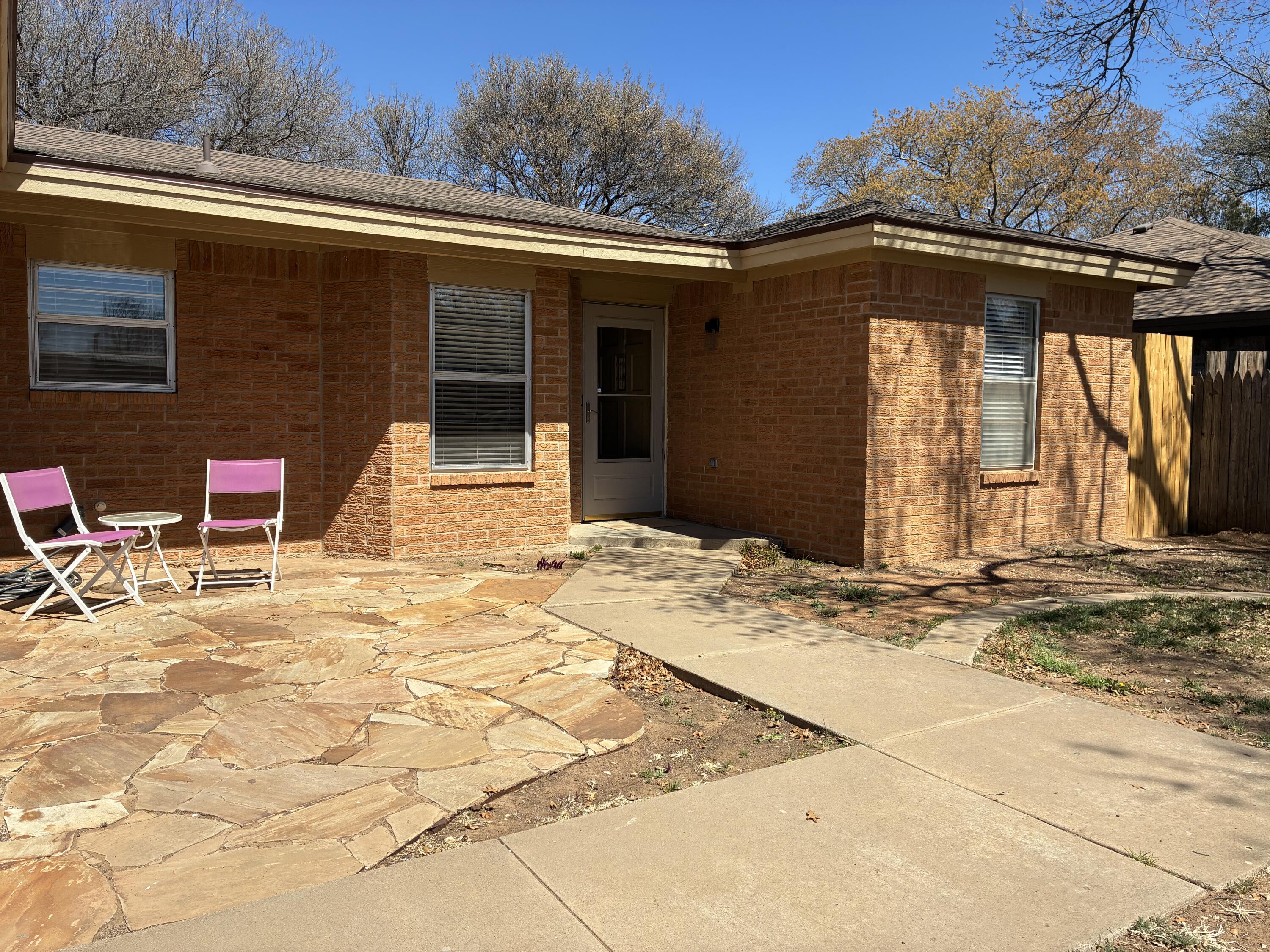 4904 64th Street Lubbock, TX 79414 - Photo 4 of 49 4904 64th Street