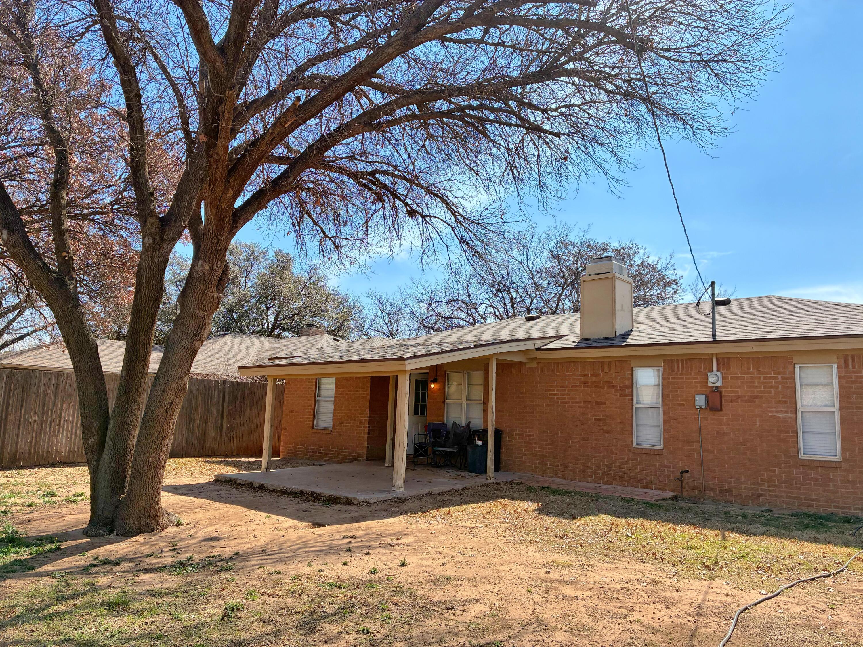4904 64th Street Lubbock, TX 79414 - Photo 45 of 49 Large Backyard