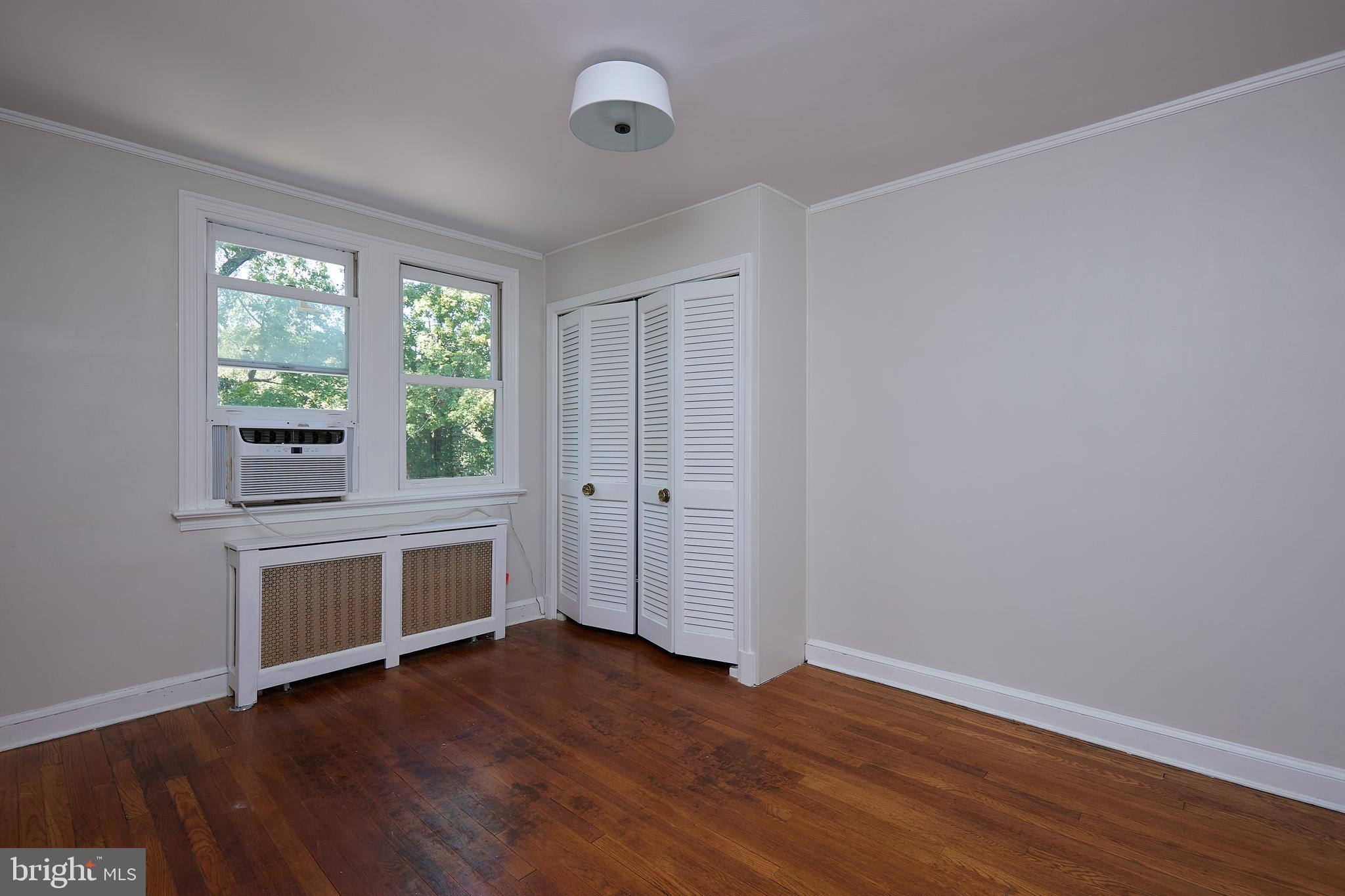 2022 Tunlaw Road Northwest Washington, DC 20007 - Photo 17 of 33 Gallery Image 17