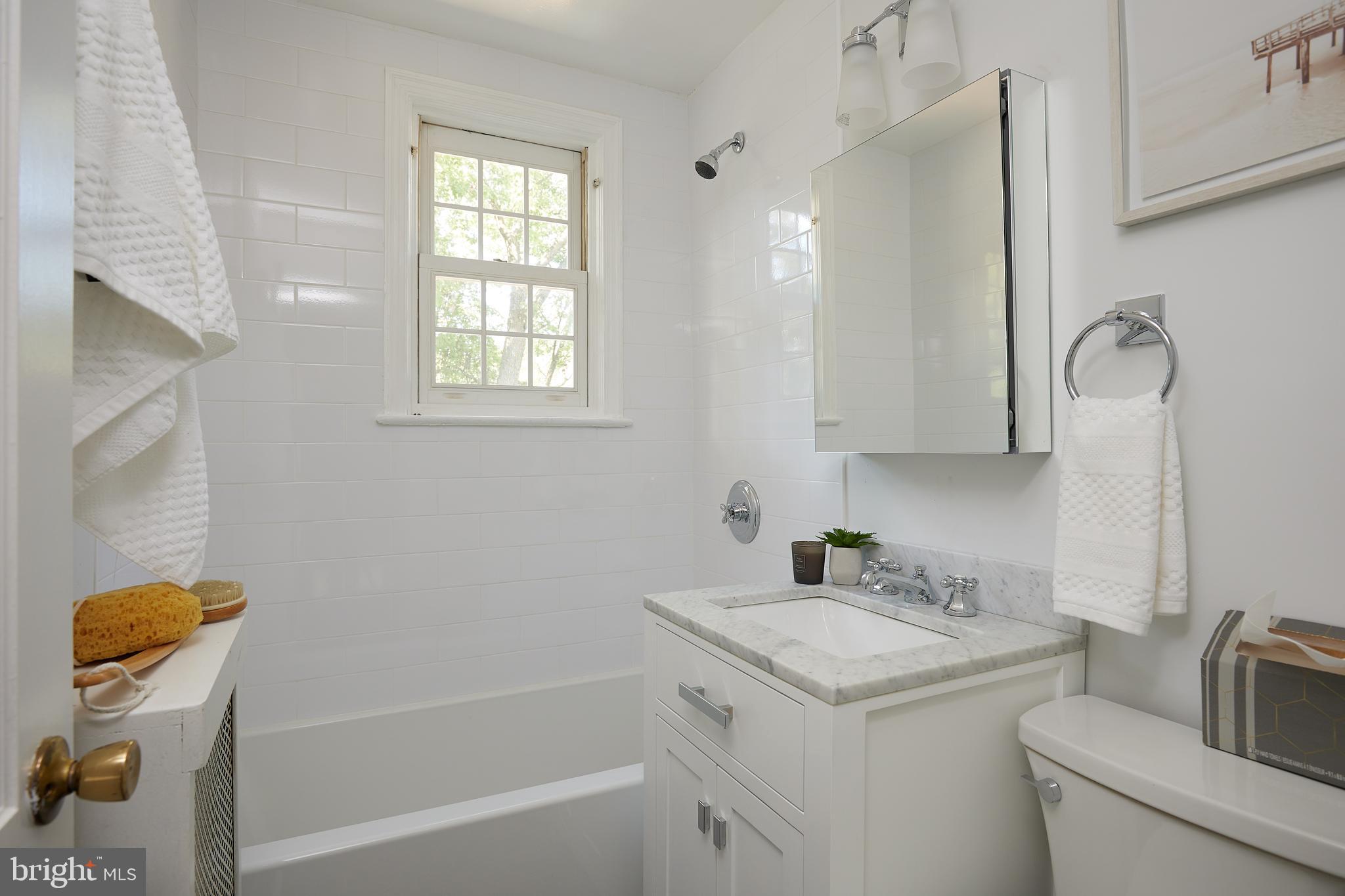 2022 Tunlaw Road Northwest Washington, DC 20007 - Photo 19 of 33 Gallery Image 19