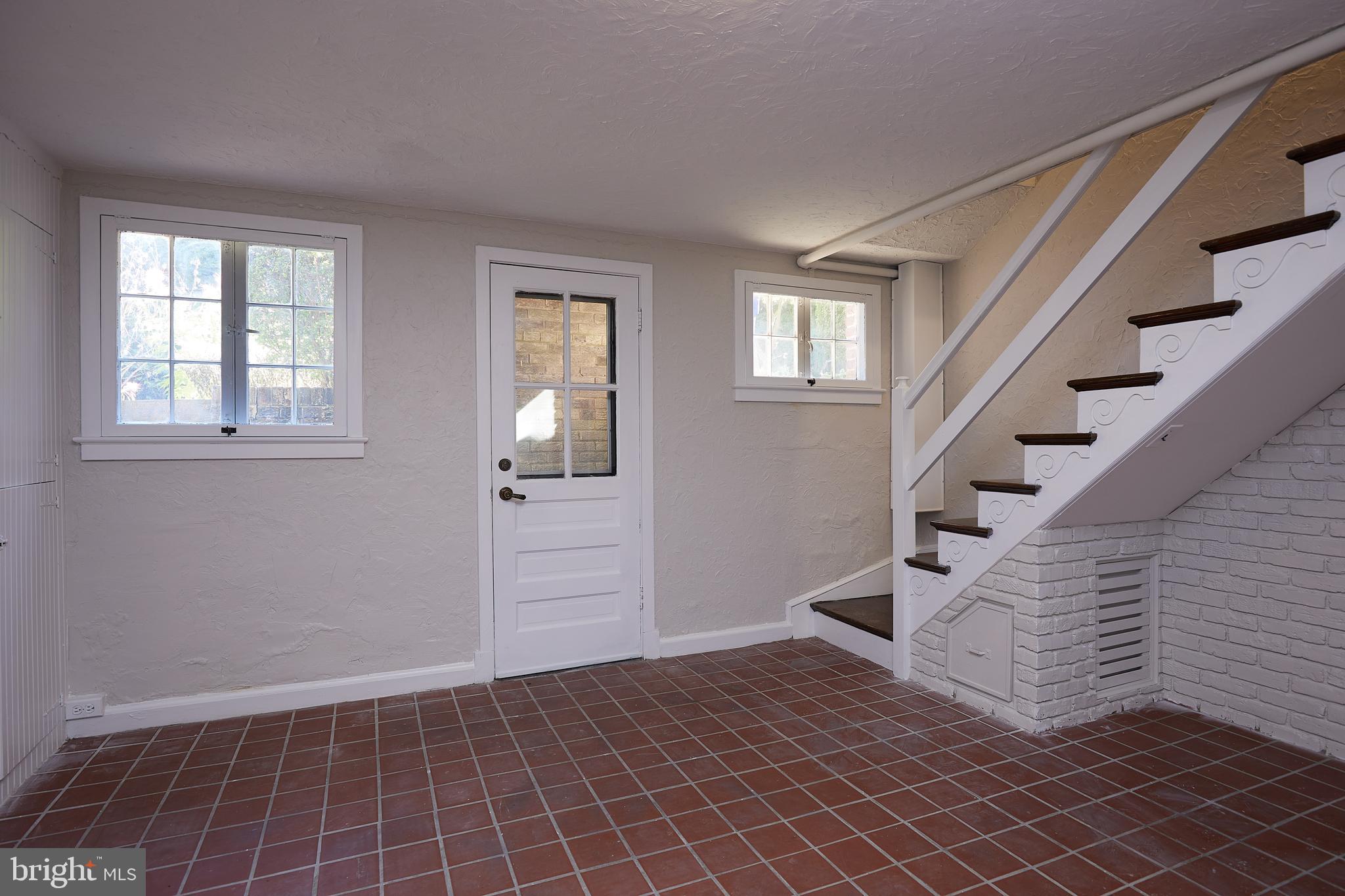 2022 Tunlaw Road Northwest Washington, DC 20007 - Photo 22 of 33 Gallery Image 22