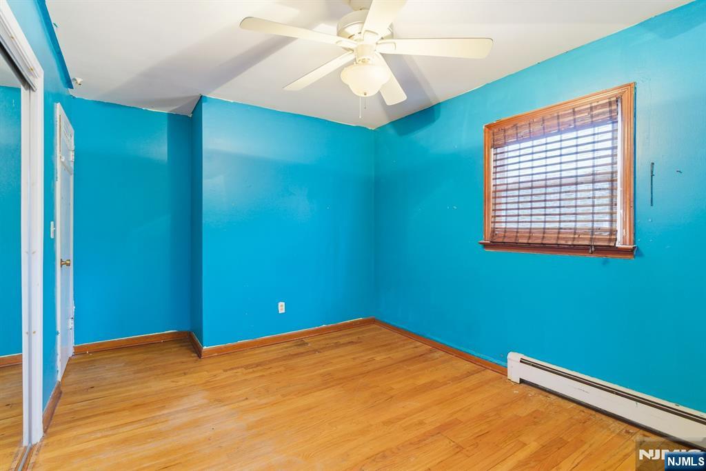 229 Edwards Road Parsippany, NJ 07054 - Photo 30 of 34 a view of empty room with window