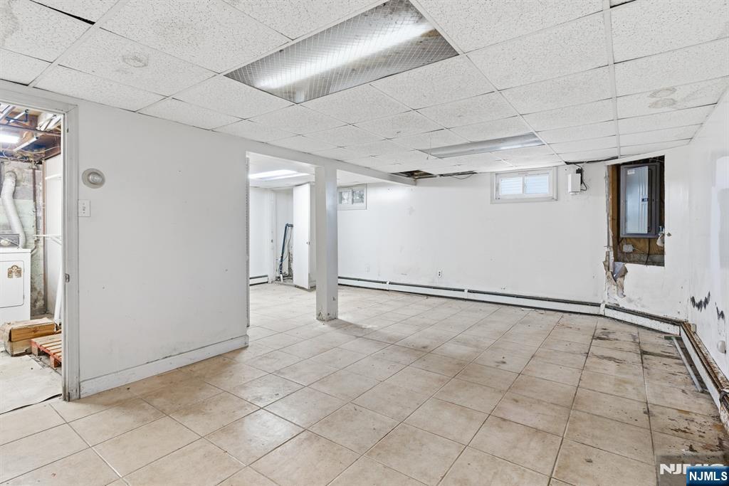 229 Edwards Road Parsippany, NJ 07054 - Photo 31 of 34